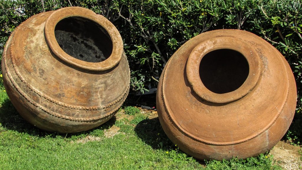clay jars, containers, ceramic-1227046.jpg